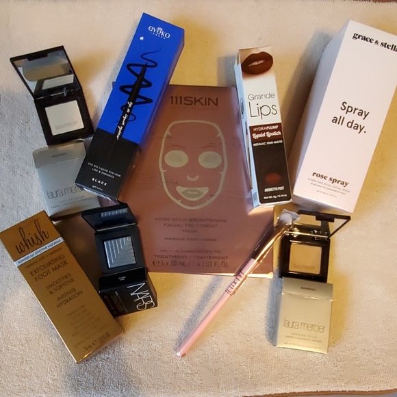 laura mercier Other - Beauty Bundle